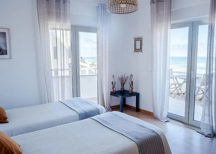 Pksc Surf House * Peniche