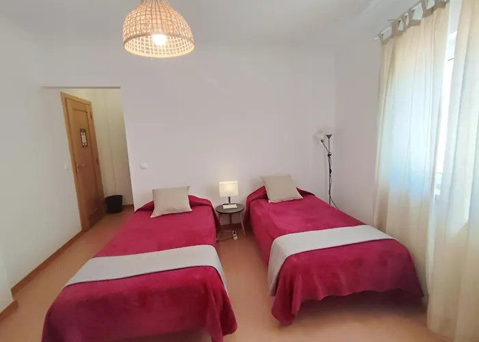 Pksc Surf House Peniche